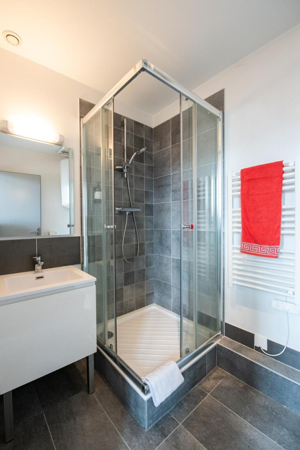 Duplex Scandinave A Cosy Et Calme - Lyon Part-Dieu Bagian luar foto